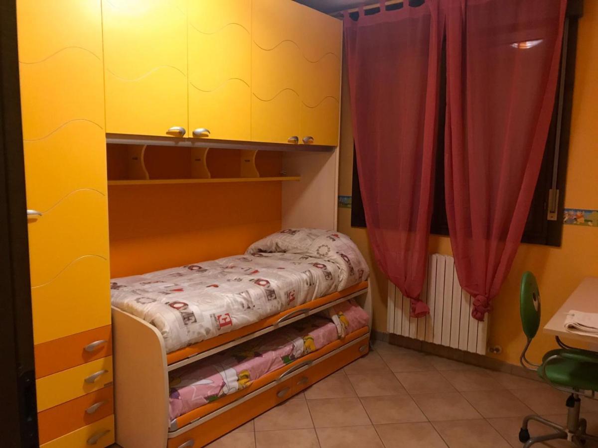 Il Grande Fiume Apartment Occhiobello Bagian luar foto