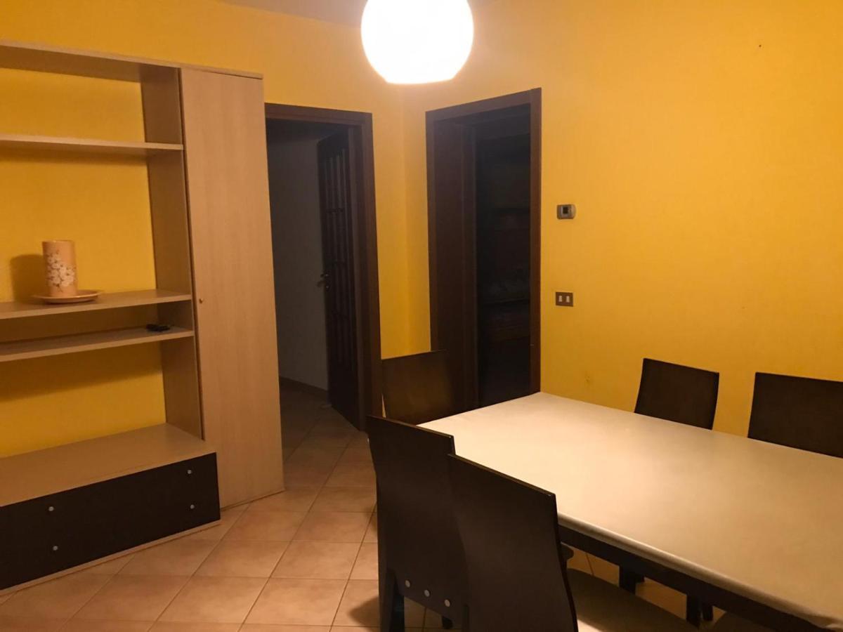 Il Grande Fiume Apartment Occhiobello Bagian luar foto