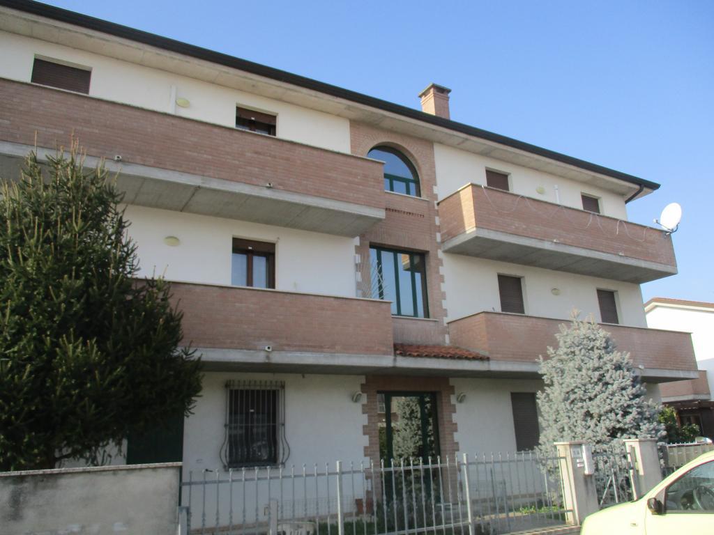 Il Grande Fiume Apartment Occhiobello Bagian luar foto