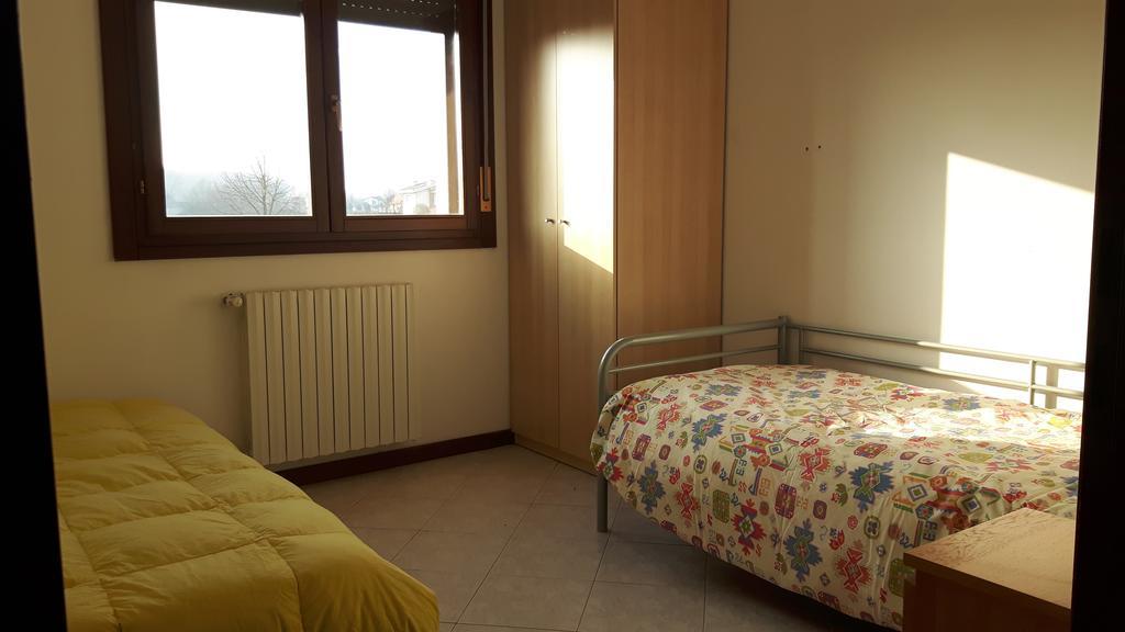 Il Grande Fiume Apartment Occhiobello Bagian luar foto